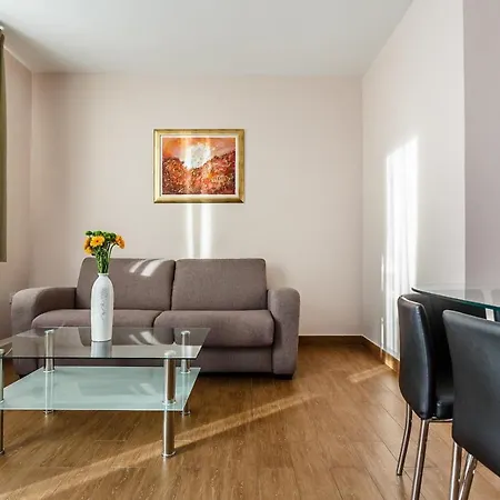 Affittacamere Near The Malinska