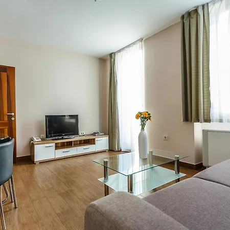 Affittacamere Near The