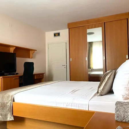 Penzion Near The Malinska